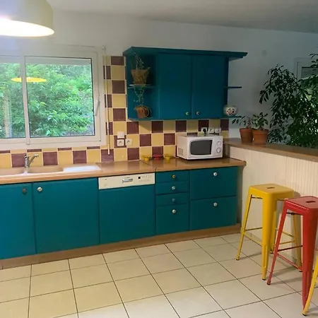 Spacious Happy House, Pool & Garden * Mézos